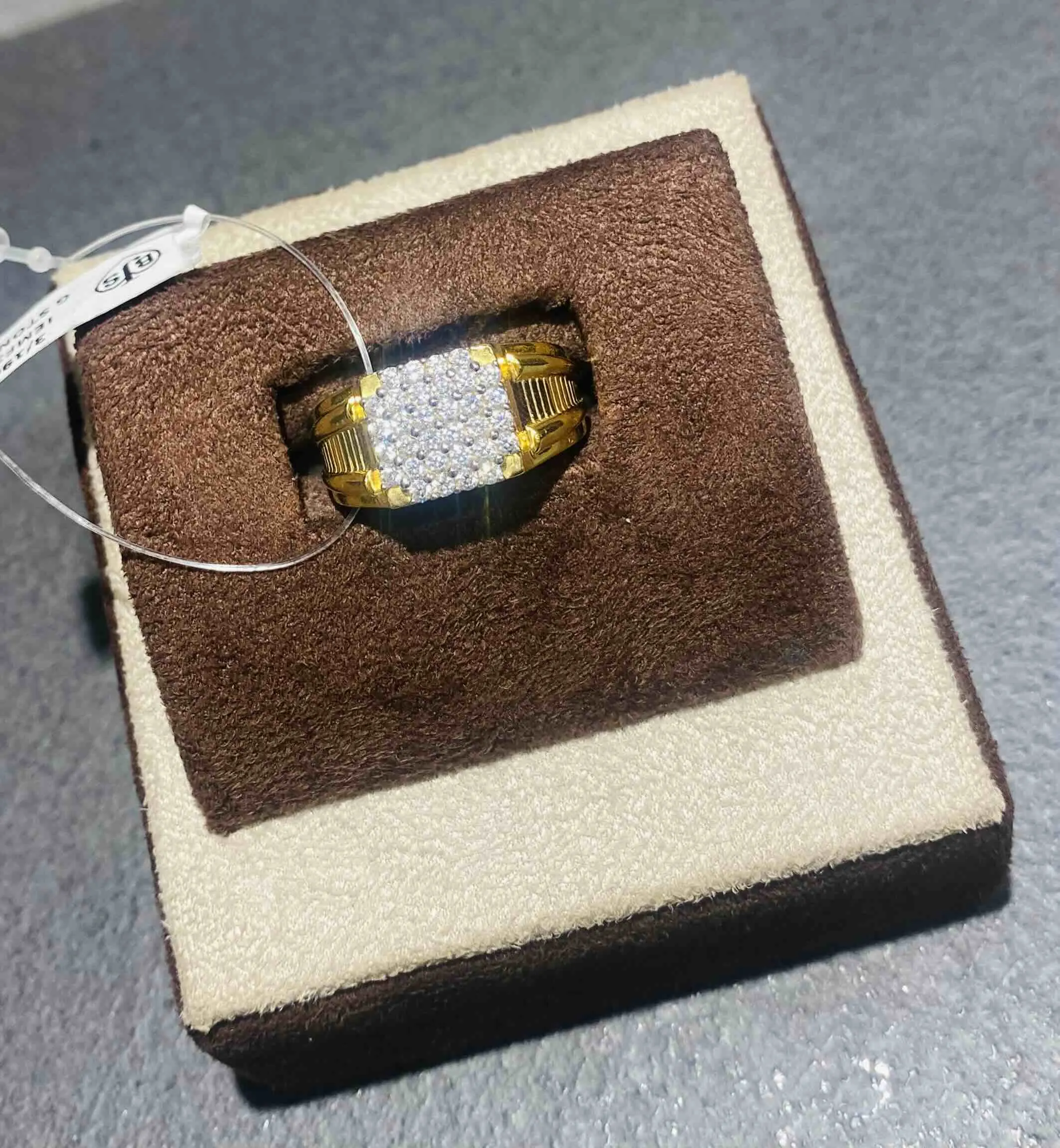 3/190 Radiant Diamond Cluster Gold Ring