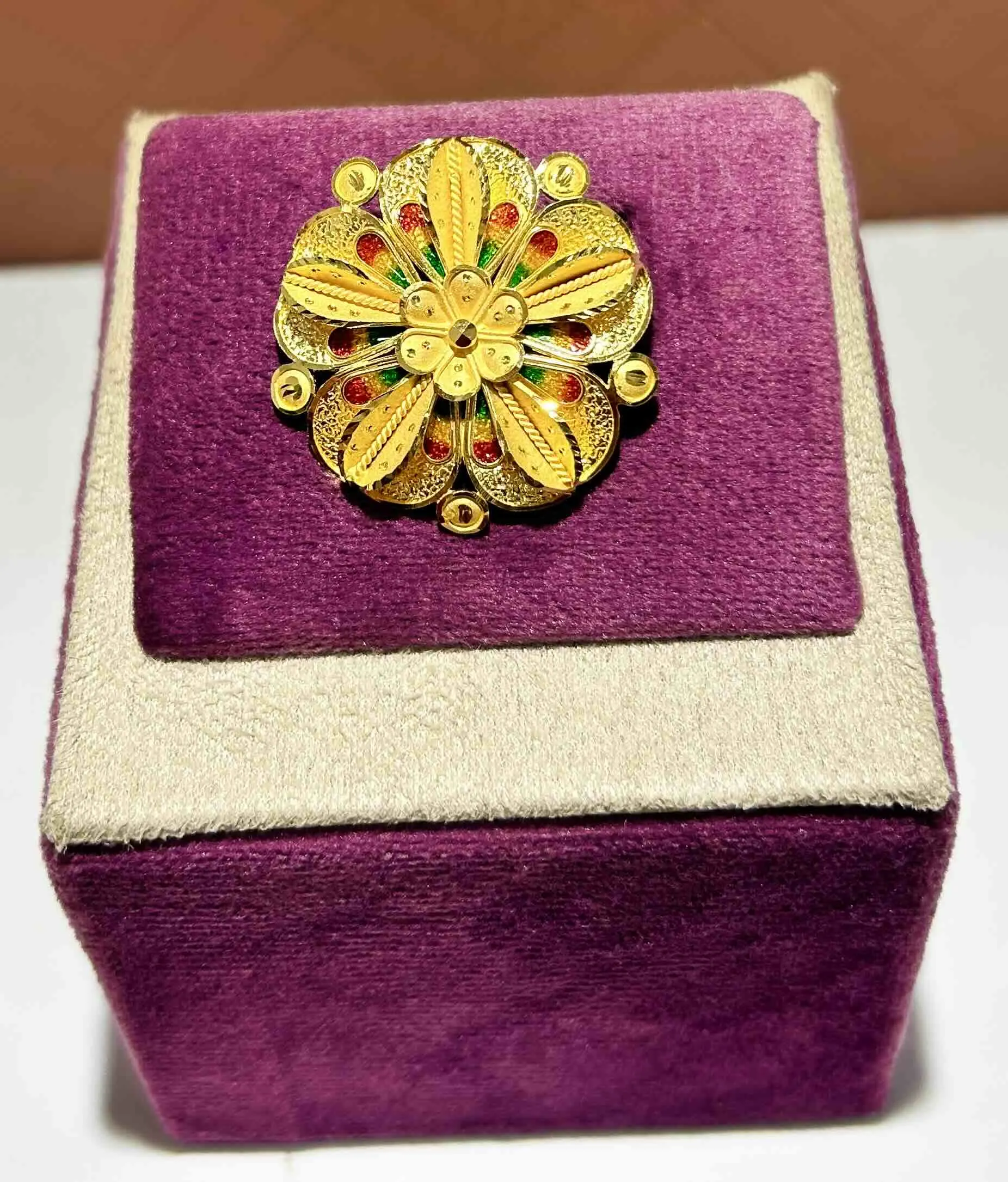 2/267 Radiant Petal Umbrella Ring