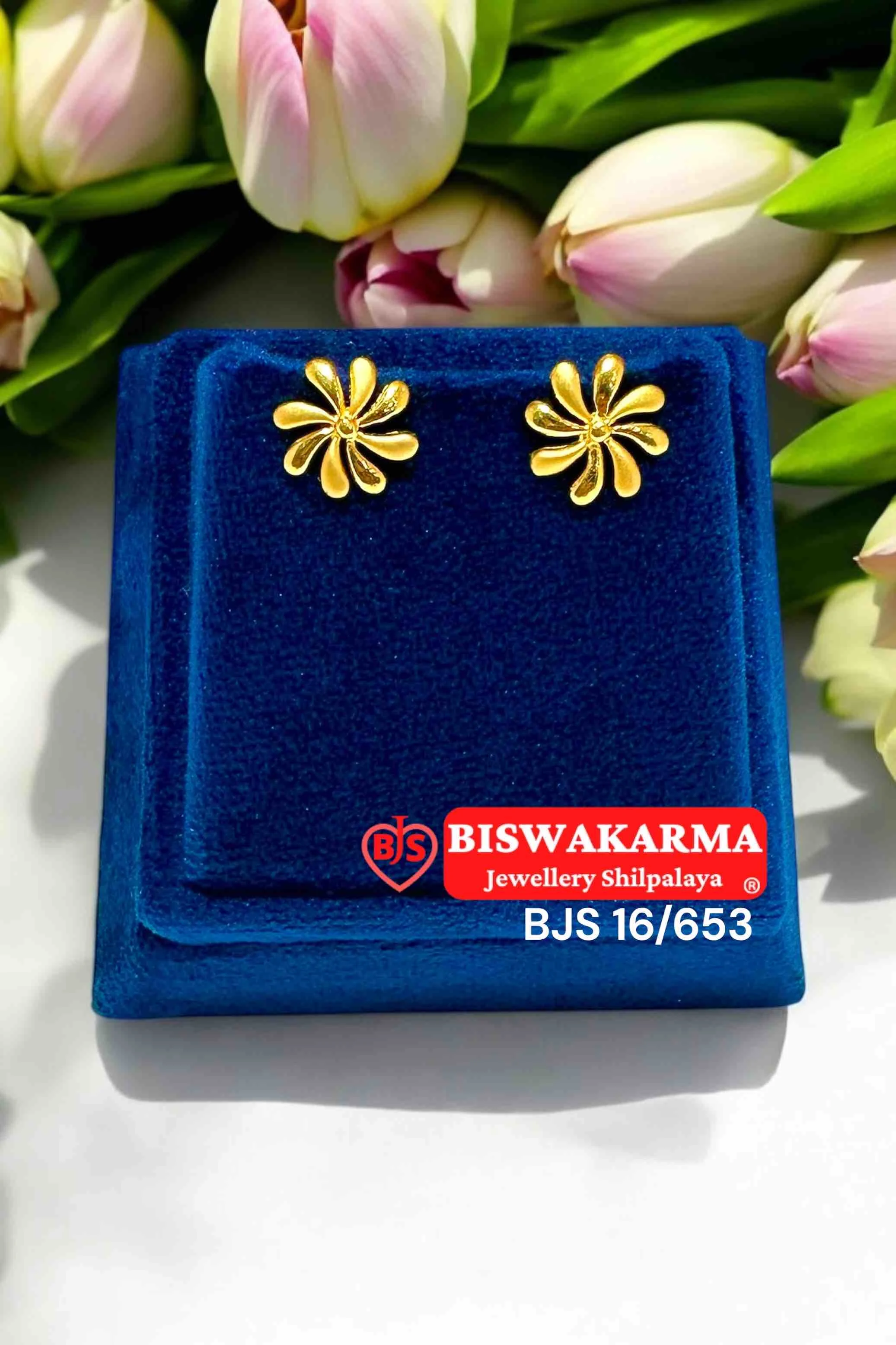 16/653 Daisy Bloom Tops Earring