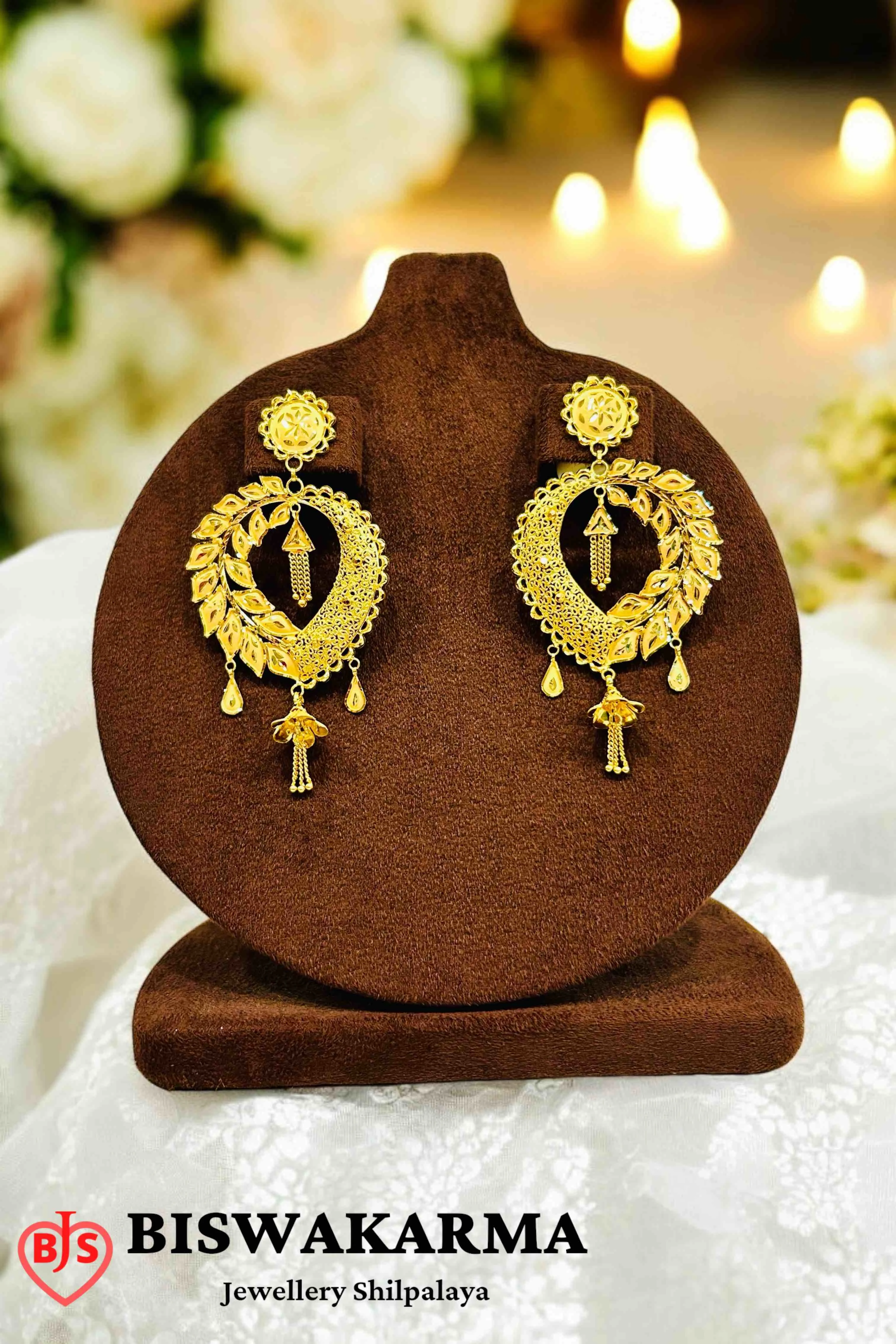 16/619 Royal Leaf Earring