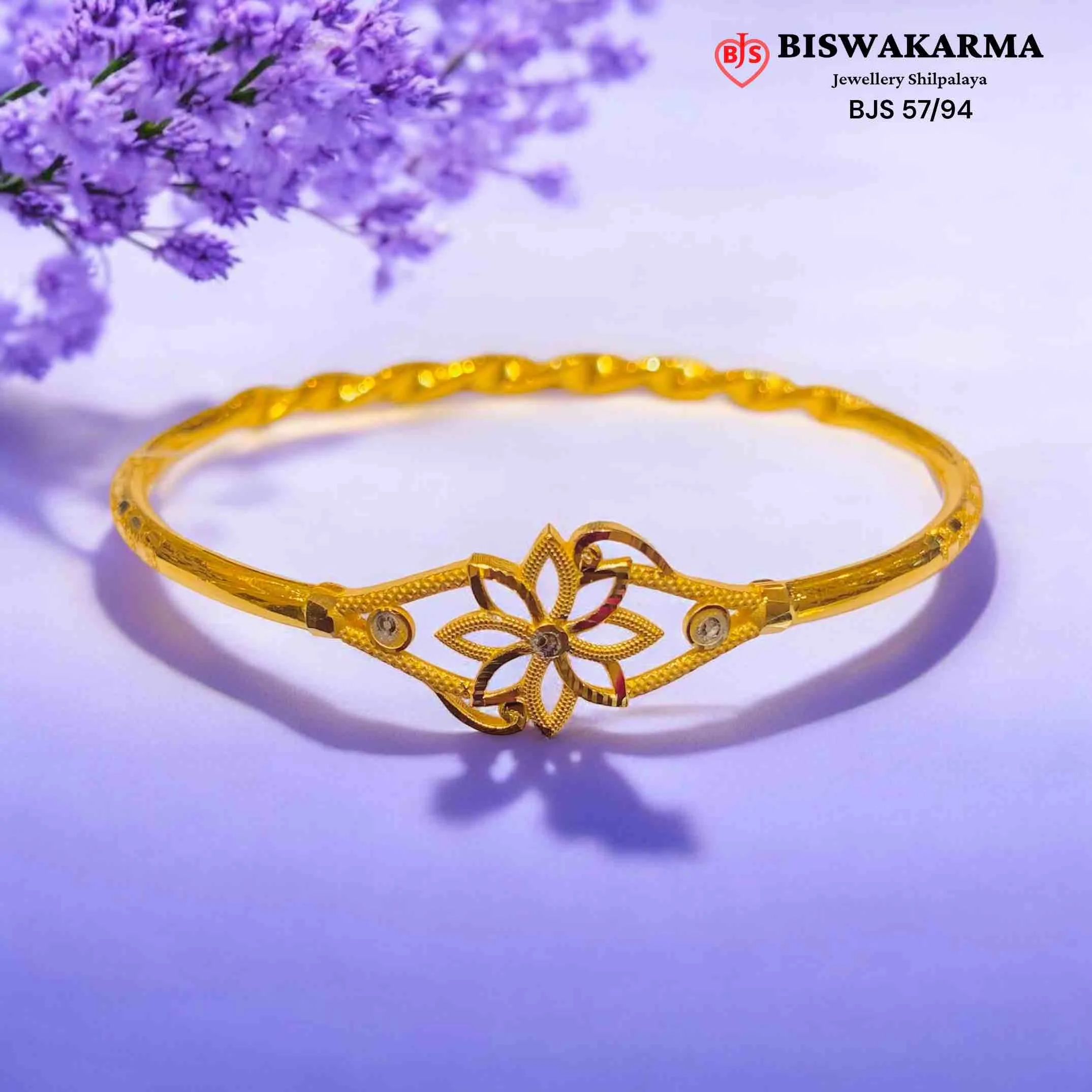57/94 Golden Lotus Bloom Cover Bangle