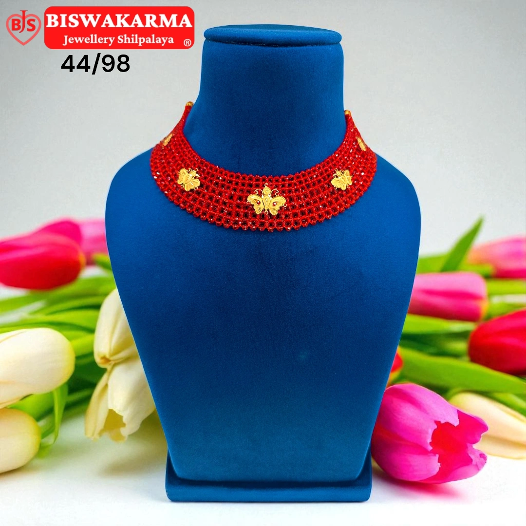 44/98 Ruby Fleur Crystal Necklace