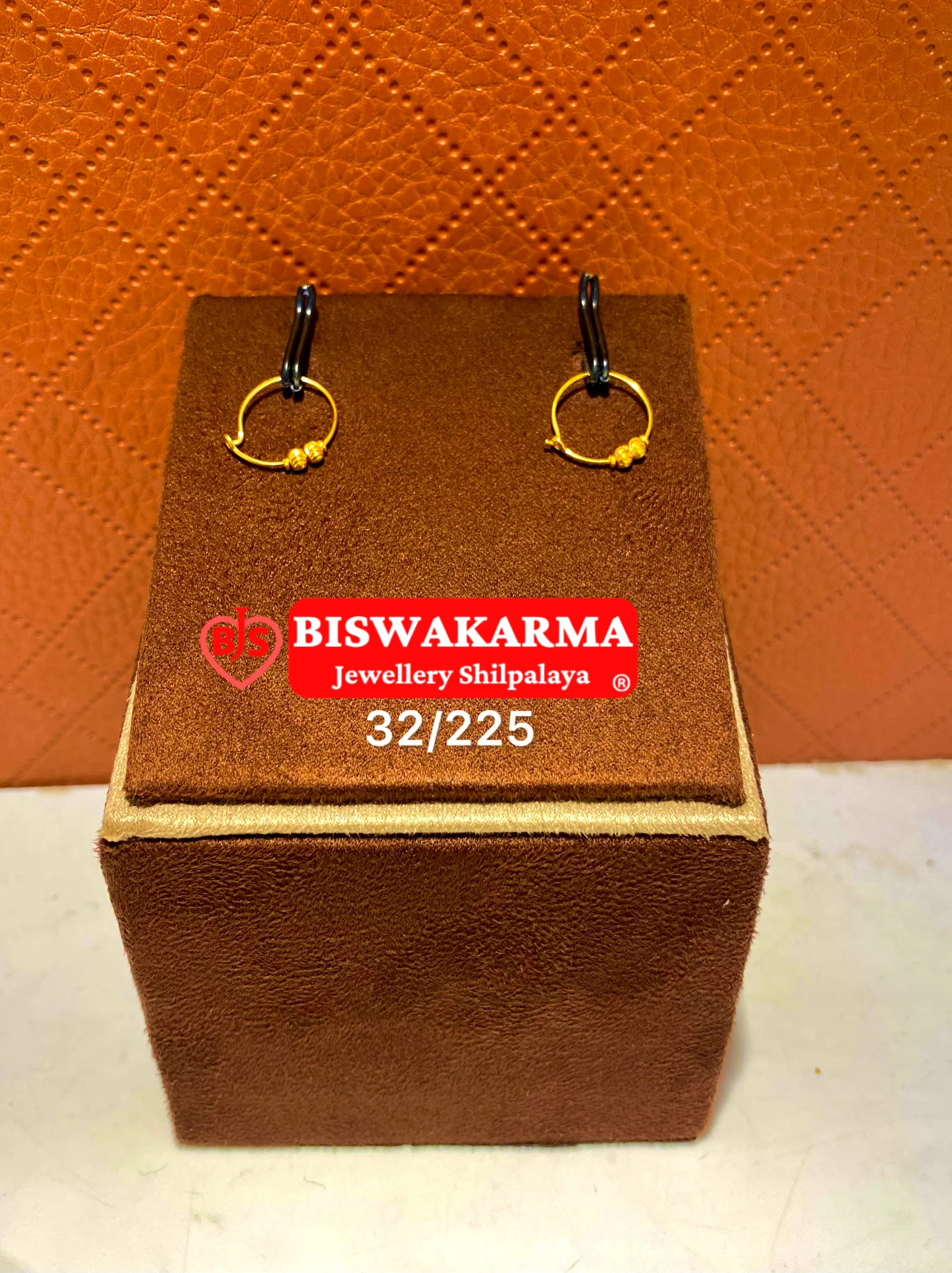 32/225 Twin Bead Gold Earrings