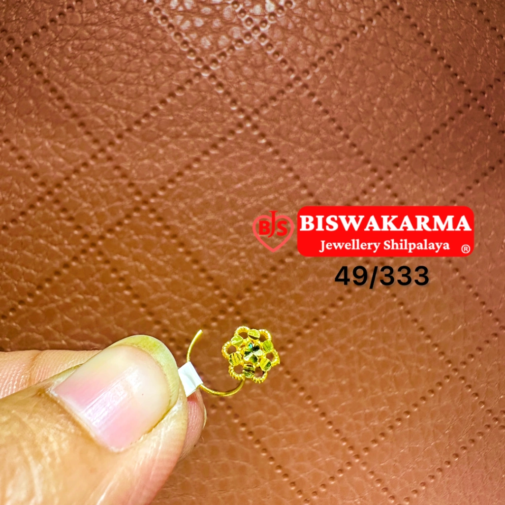49/333 Floral Dot Cluster Nosepin