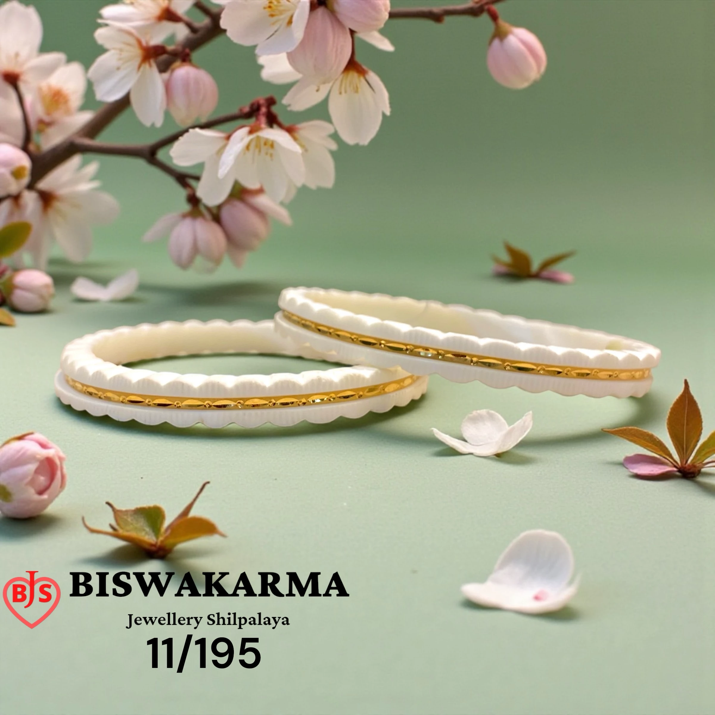 11/195 White Gold-Edge Shakha