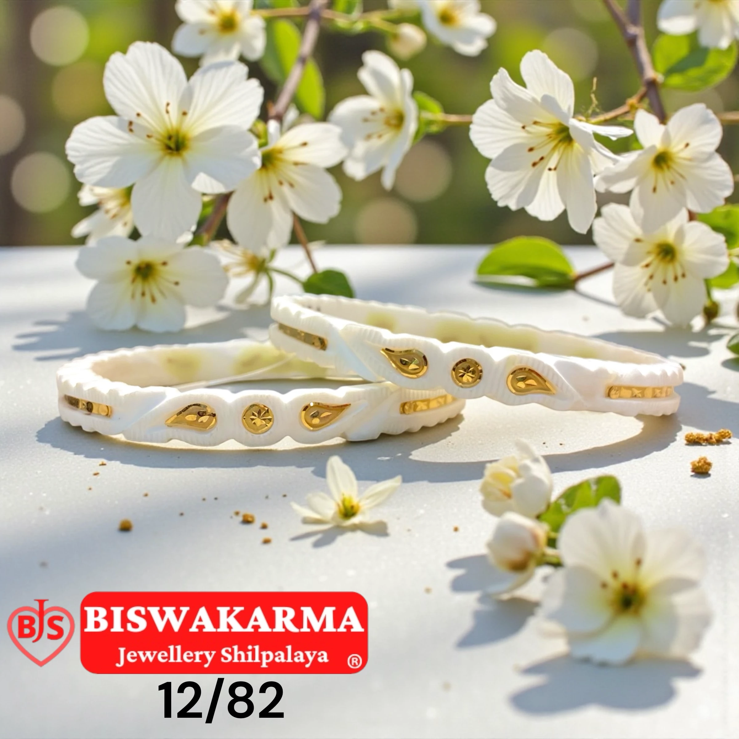 12/82 White Gold-Edge Shakha