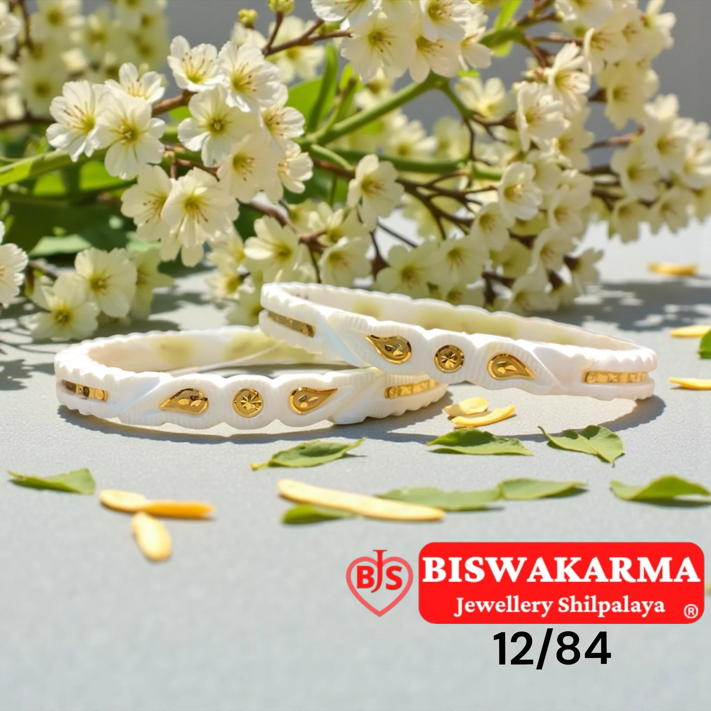 12/84 White Gold-Edge Shakha