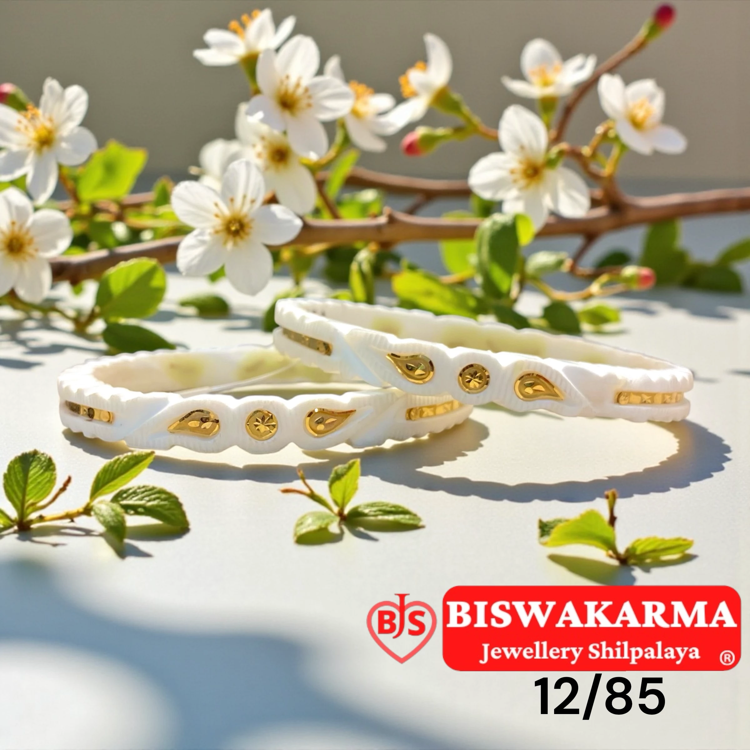 12/85 White Gold-Edge Shakha