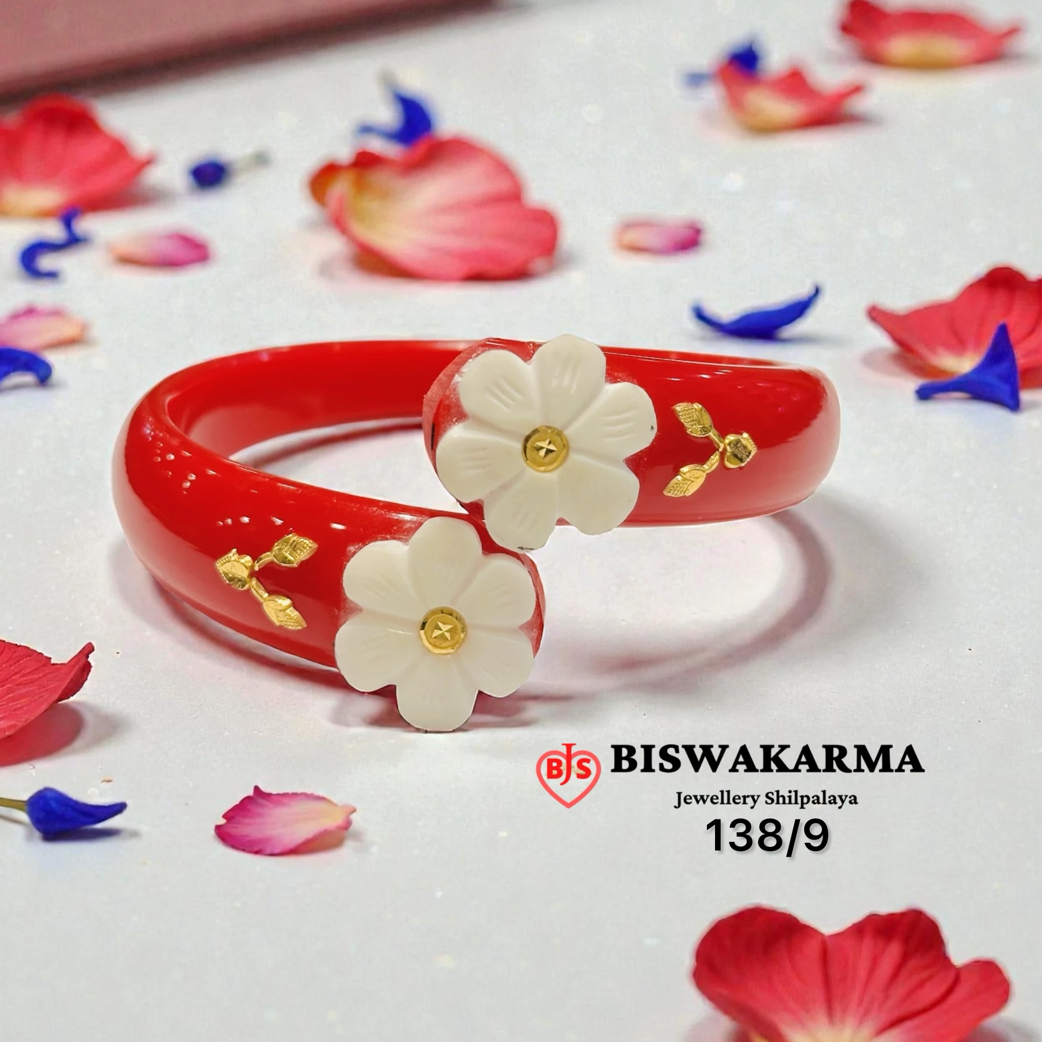 138/9 Ivory Open Bloom Mukh Pola