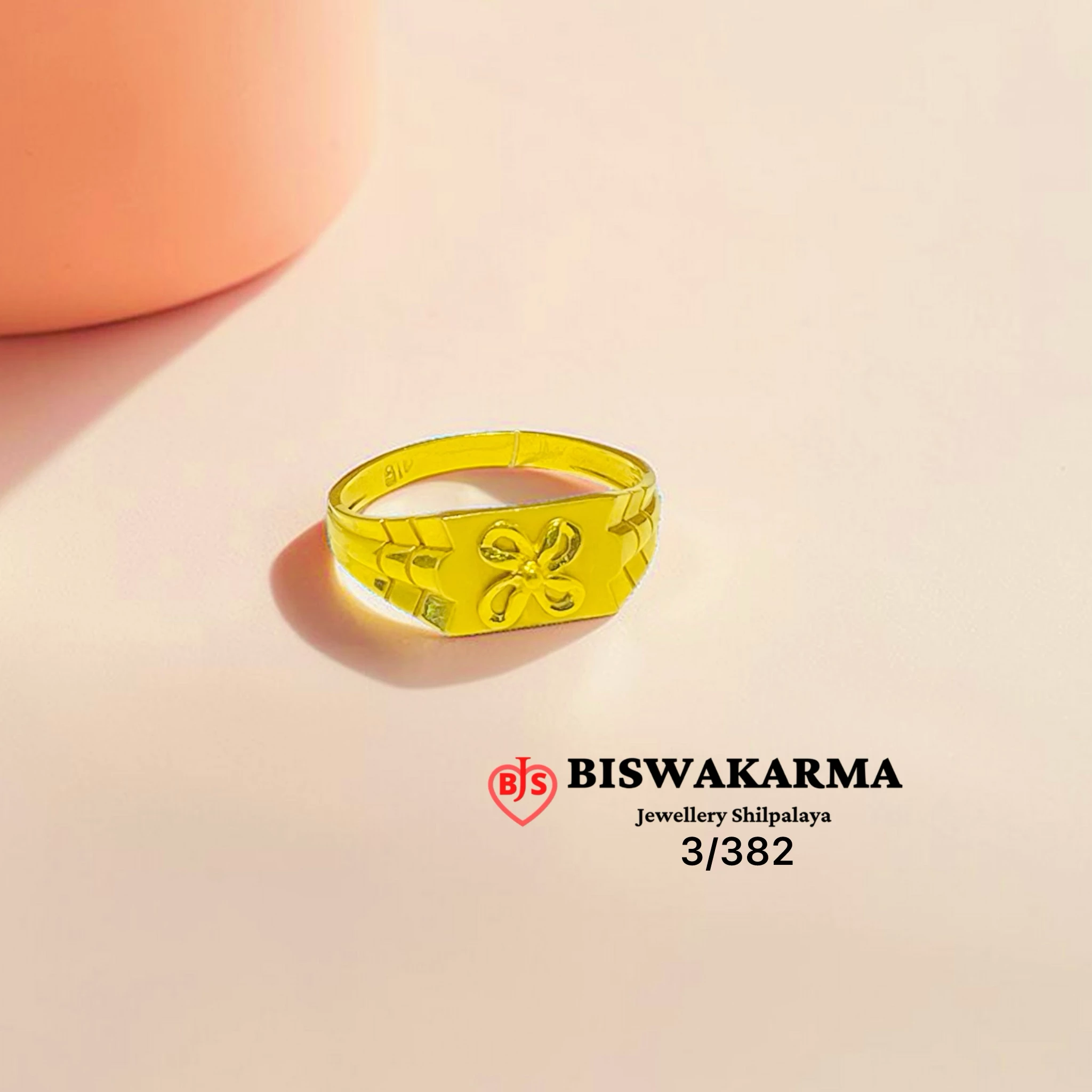 3/382 Bloom Crest Gents Ring