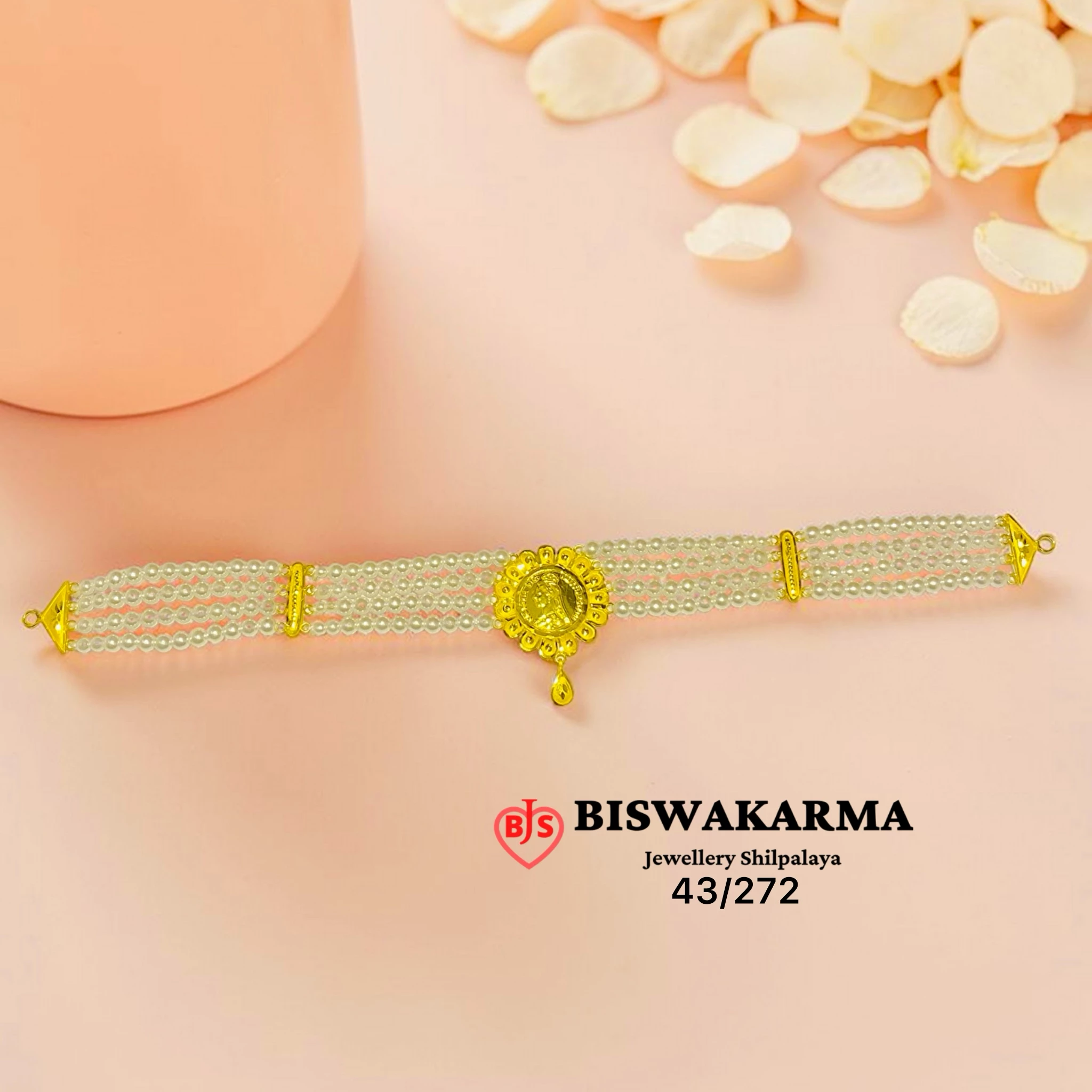 43/272 Surya Pearl Choker