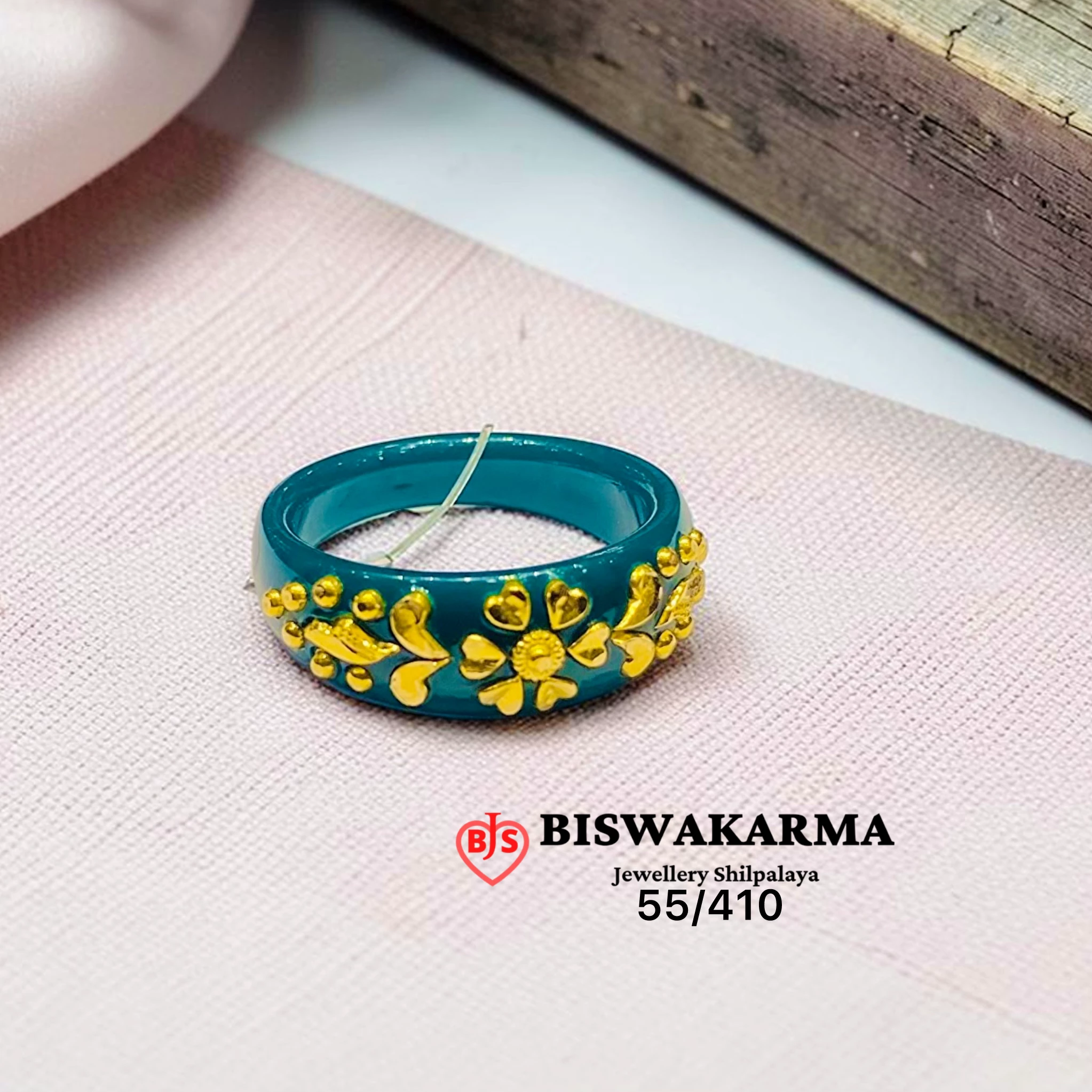 55/410 Heartbloom Ring